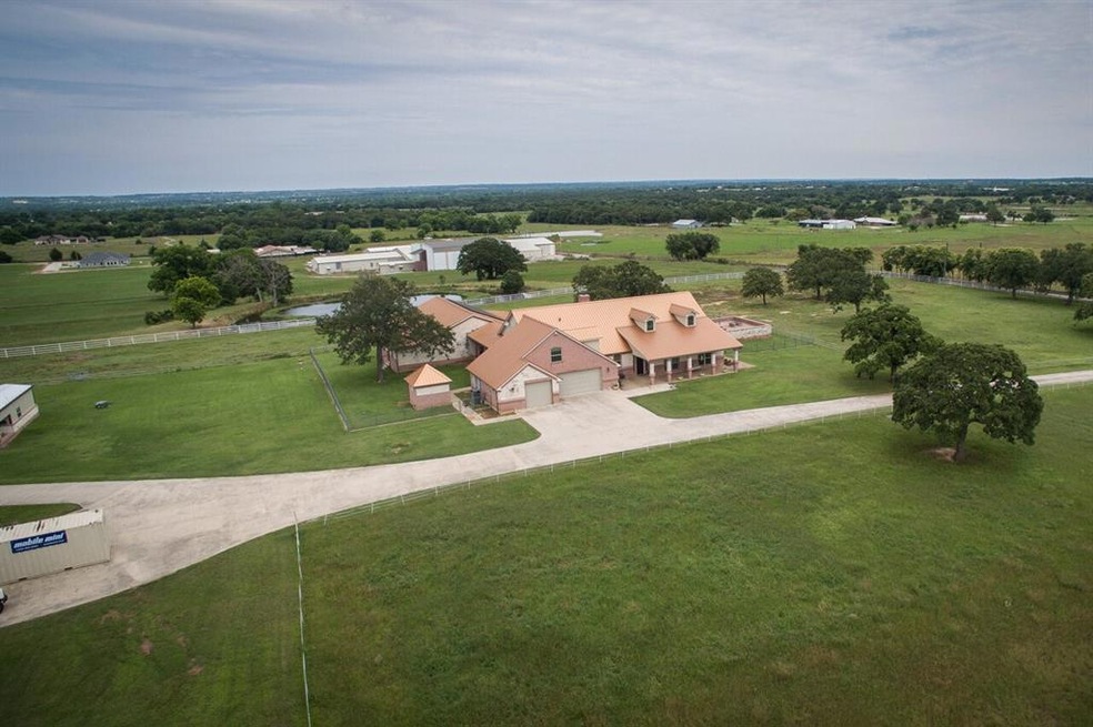 266 County Road 4577, Boyd, TX 76023 - photo 1