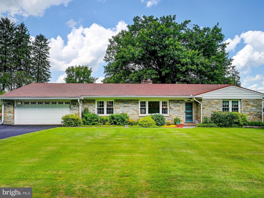 516 Hampton Ln, Towson, MD 21286 - photo 1