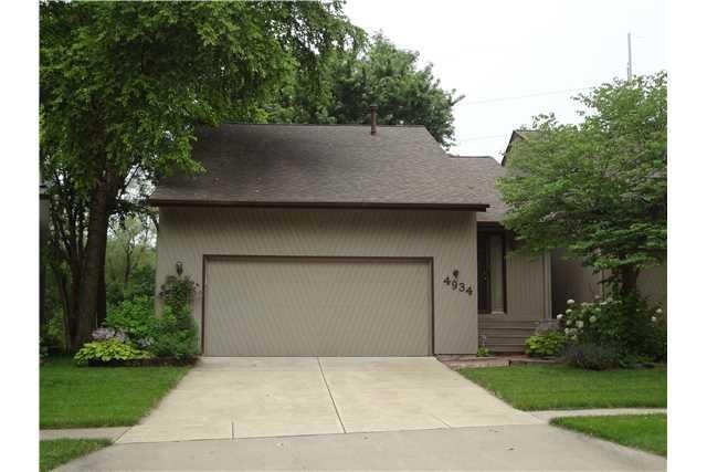 4934 Cedar Dr unit 40, West Des Moines, IA 50266 - photo 1