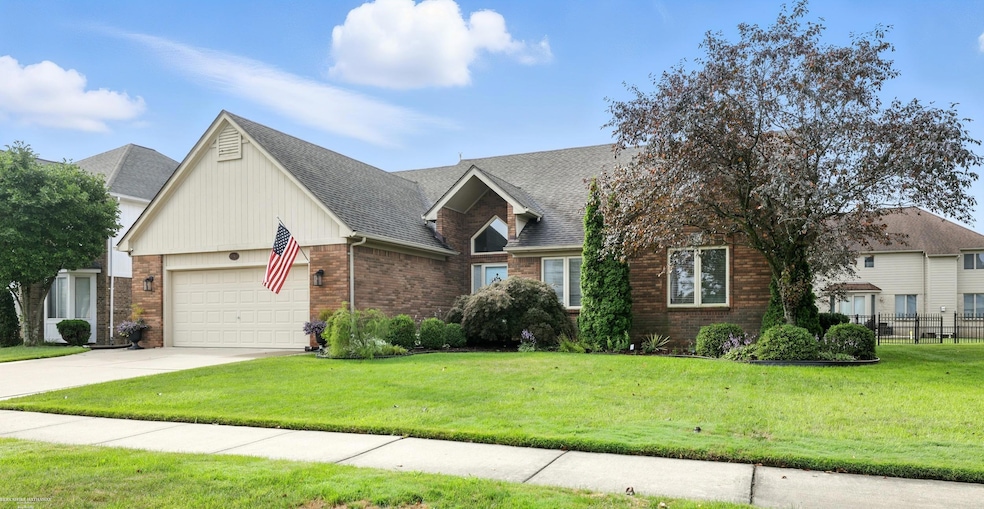 Pending $445,000 • Co-Listing Agent