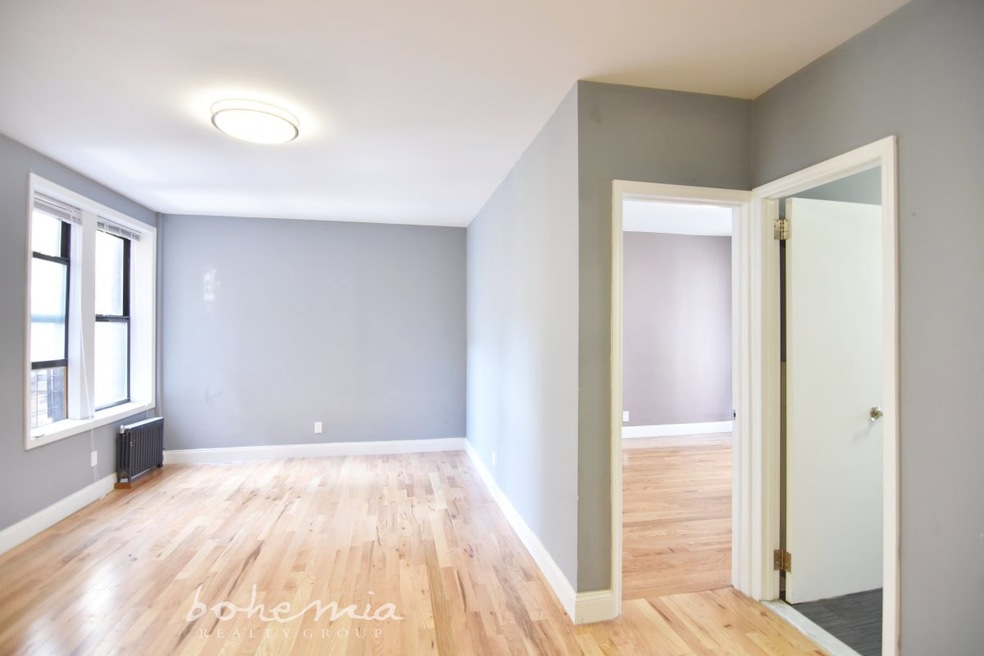 46 Wadsworth Terrace unit 33, New York, NY 10040 - photo 1