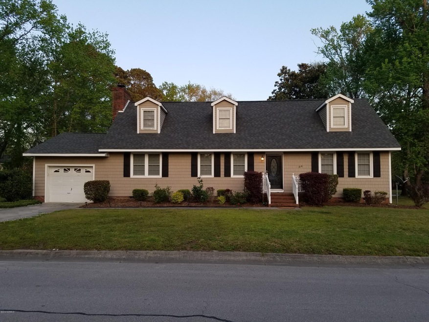 1400 Clifton Rd, Jacksonville, NC 28540 - photo 1