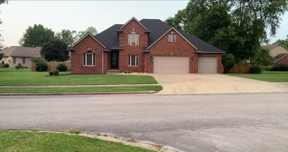Sold $405,000