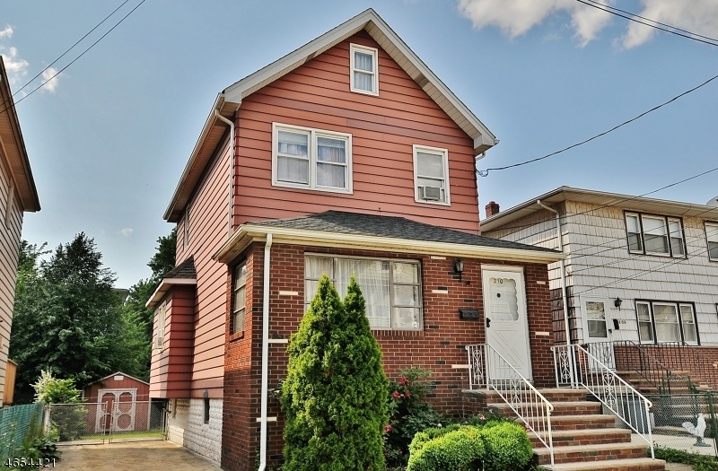 210 W 15th St, Linden, NJ 07036 - photo 1