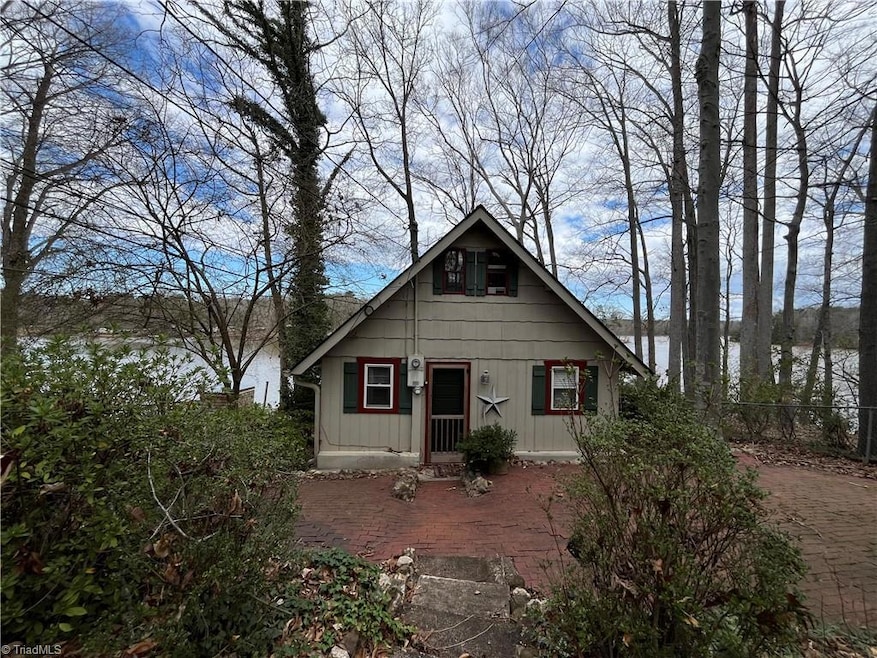 Sold $450,000 • Co-Listing Agent