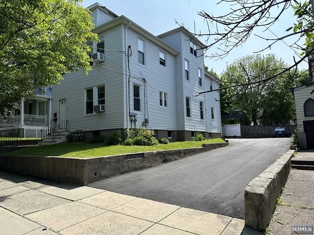 72 Washington Place unit 1, East Rutherford, NJ 07073 - photo 1