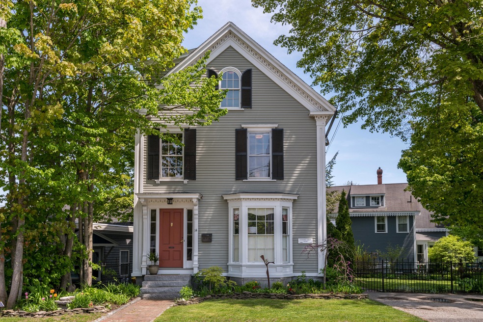 14 W Elm St, Yarmouth, ME 04096 - photo 1