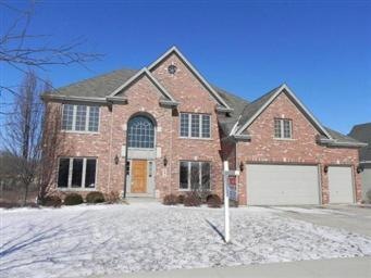 201 Johnson Woods Dr, Batavia, IL 60510 - photo 1