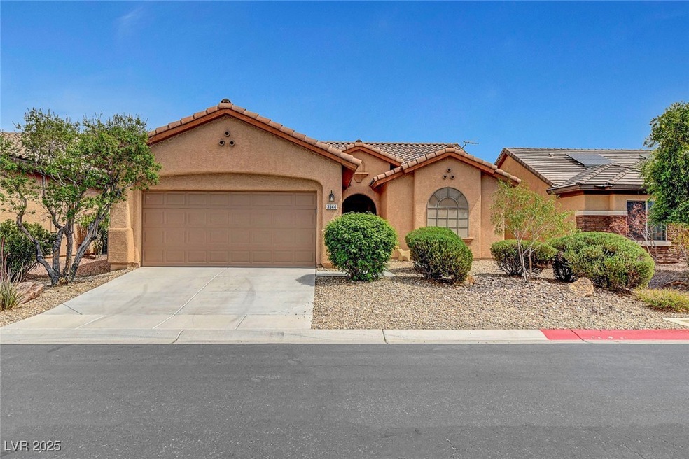 Mediterranean / spanish-style house featuring stuc