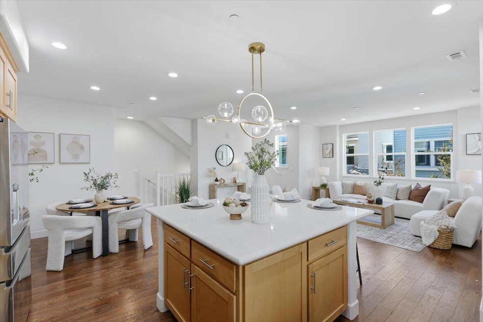 125 Maidenhair Terrace, Sunnyvale, CA 94086 - photo 1