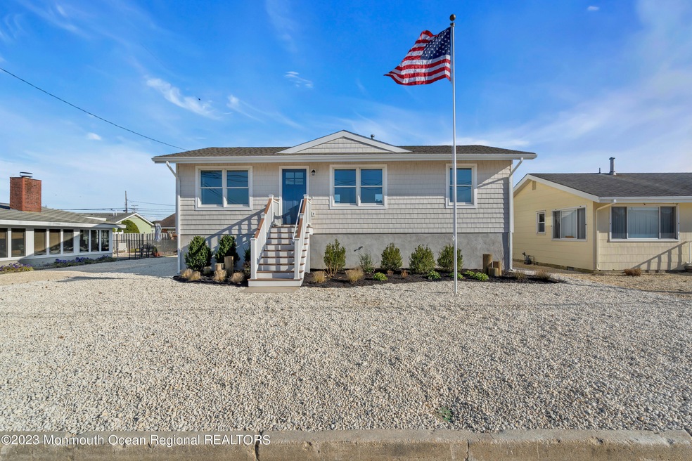 3218 Keith Ln, Lavallette, NJ 08735 - photo 1