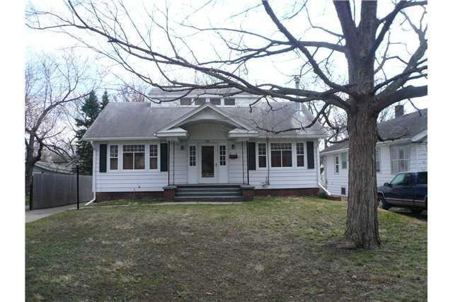 1511 44th St, Des Moines, IA 50311 - photo 1