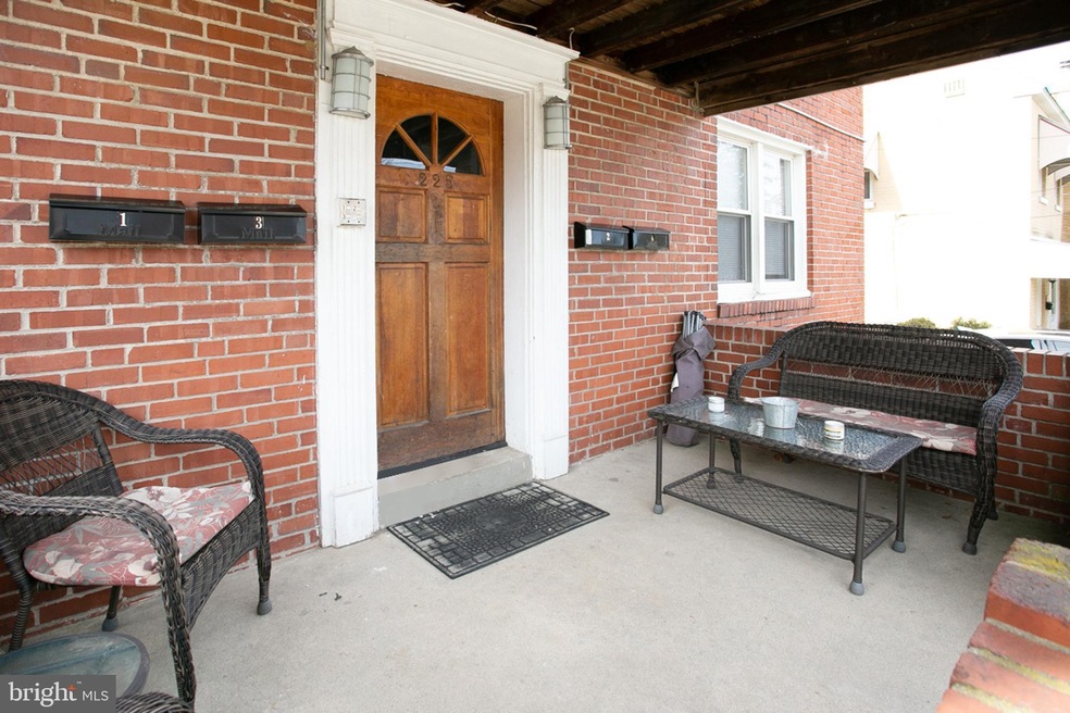 225 W 10th Ave unit 2, Conshohocken, PA 19428 - photo 1