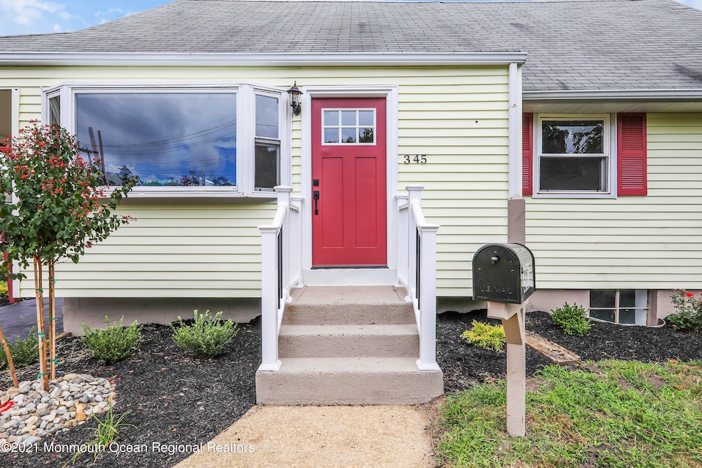 345 Middle Rd, Hazlet, NJ 07730 - photo 1
