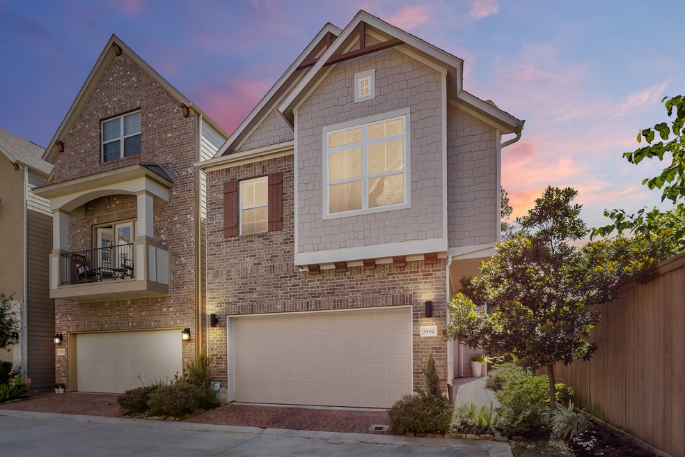 3502 Vista Terrace Ln, Houston, TX 77018 - photo 1