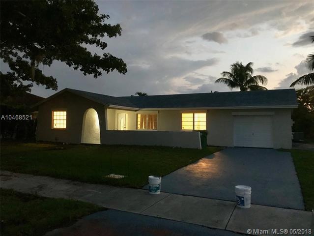 14848 SW 67th Ln, Miami, FL 33193 - photo 1