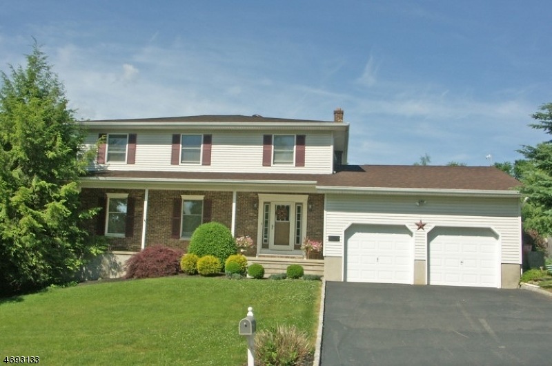 1 Hover Dr, Mount Arlington, NJ 07856 - photo 1