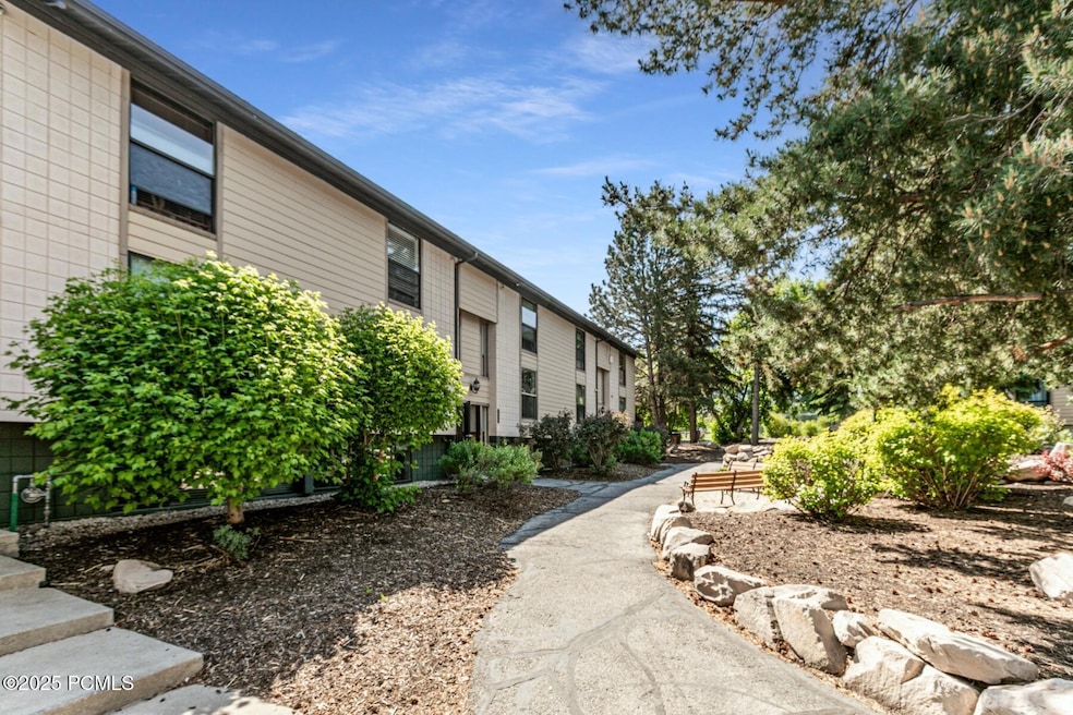 Sold • Co-Listing Agent