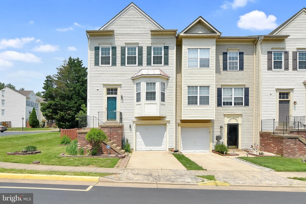 201 Park Cove Dr, Stafford, VA 22554 - photo 1