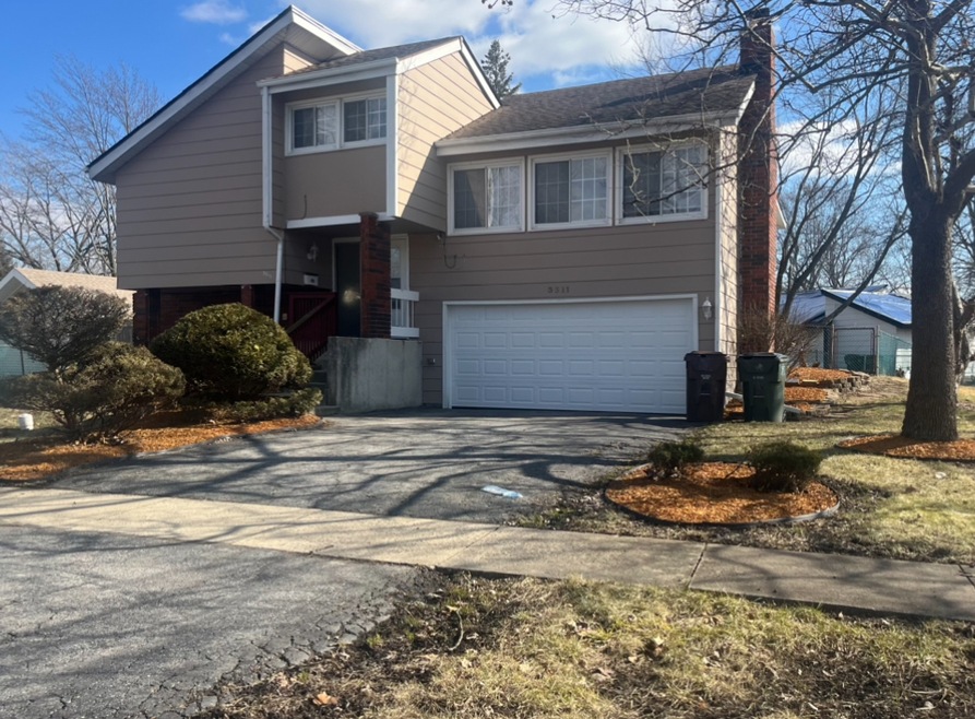 3311 Charlemagne Ave, Hazel Crest, IL 60429 - photo 1