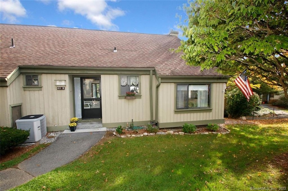 611 Heritage Village unit B, Southbury, CT 06488 - photo 1