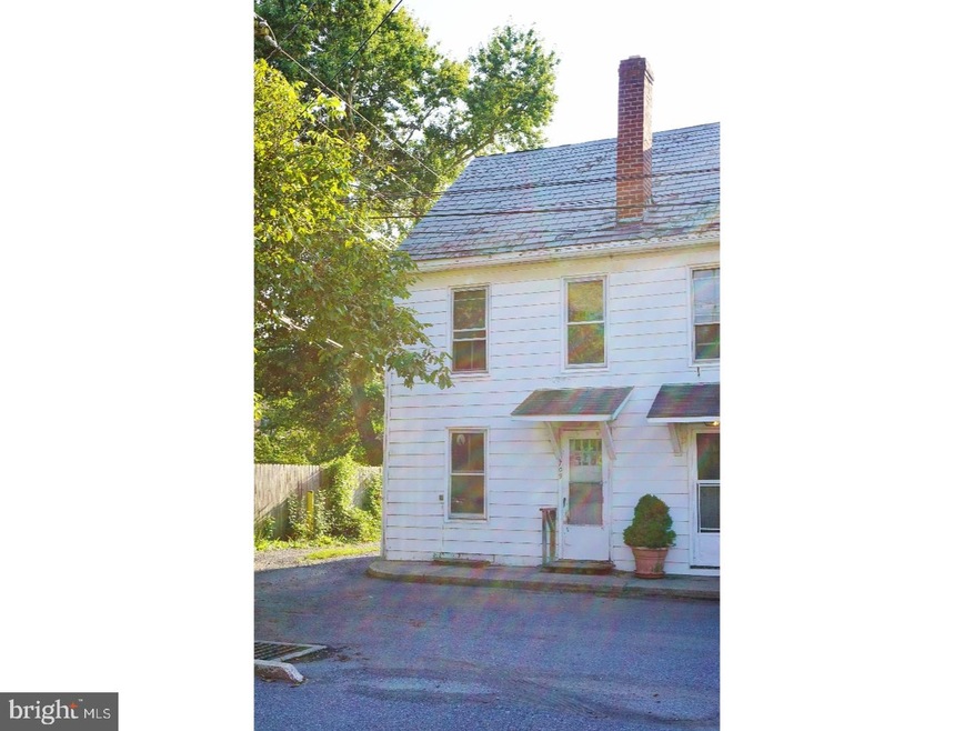 709 Wayside Way, Riegelsville, PA 18077 - photo 1