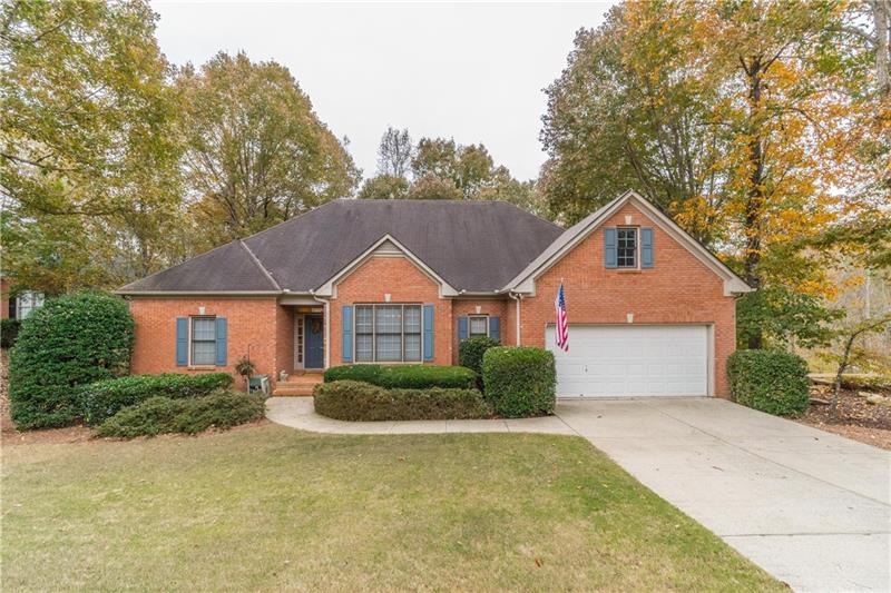 Desirable updated ranch home on private lot in Sou