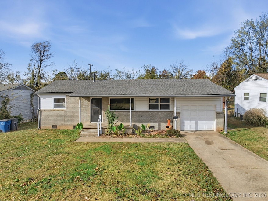 4920 S Maybelle Ave, Tulsa, OK 74107 - photo 1