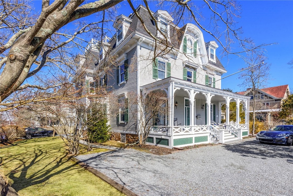 54 Kay St unit C, Newport, RI 02840 - photo 1