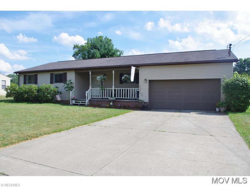 Over 1463 sq. ft. new vinyl