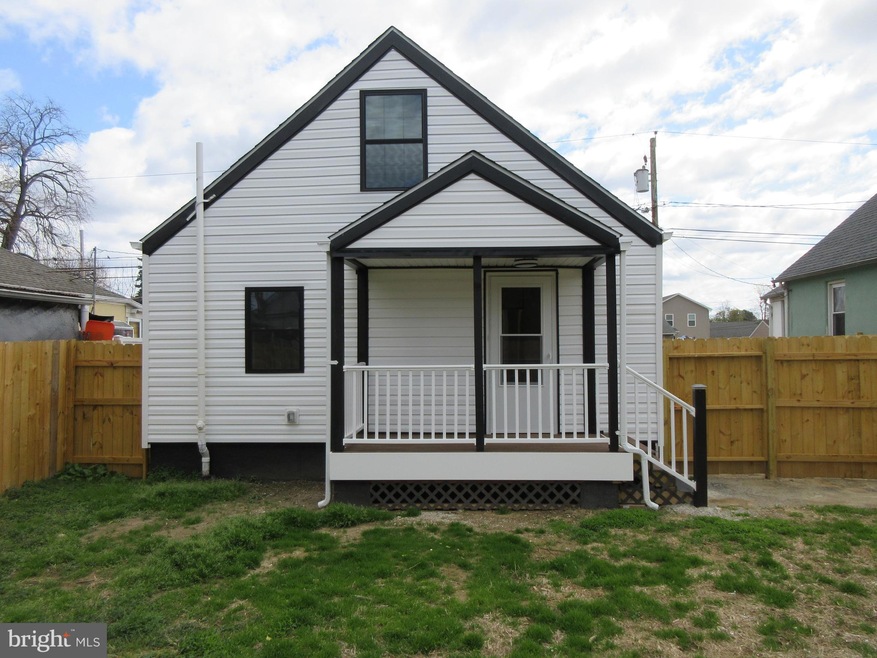 320 Minquadale Blvd, New Castle, DE 19720 - photo 1