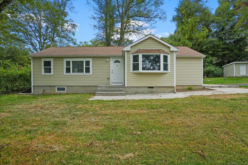 8 Cypress St, New Fairfield, CT 06812 - photo 1