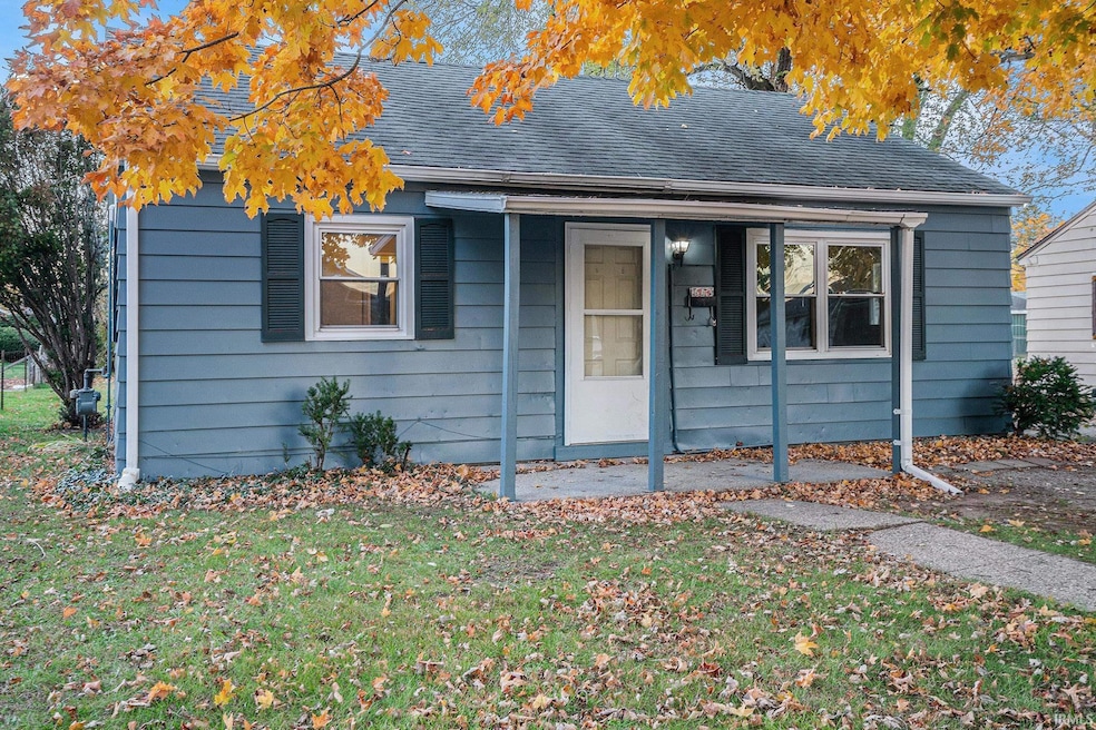 205 N Riverside Blvd, Goshen, IN 46526 - photo 1