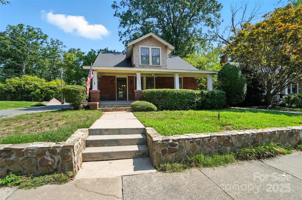 For Sale $875,000 • Co-Listing Agent