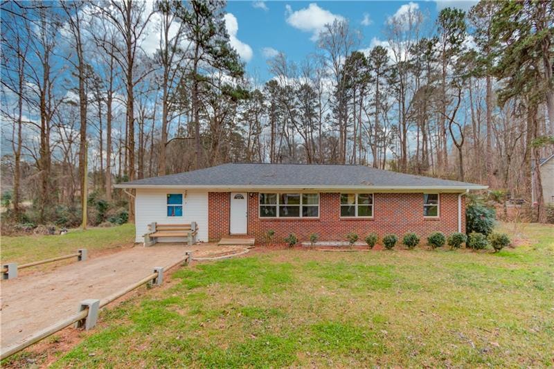 199 Hillcrest Dr, Commerce, GA 30529 - photo 1