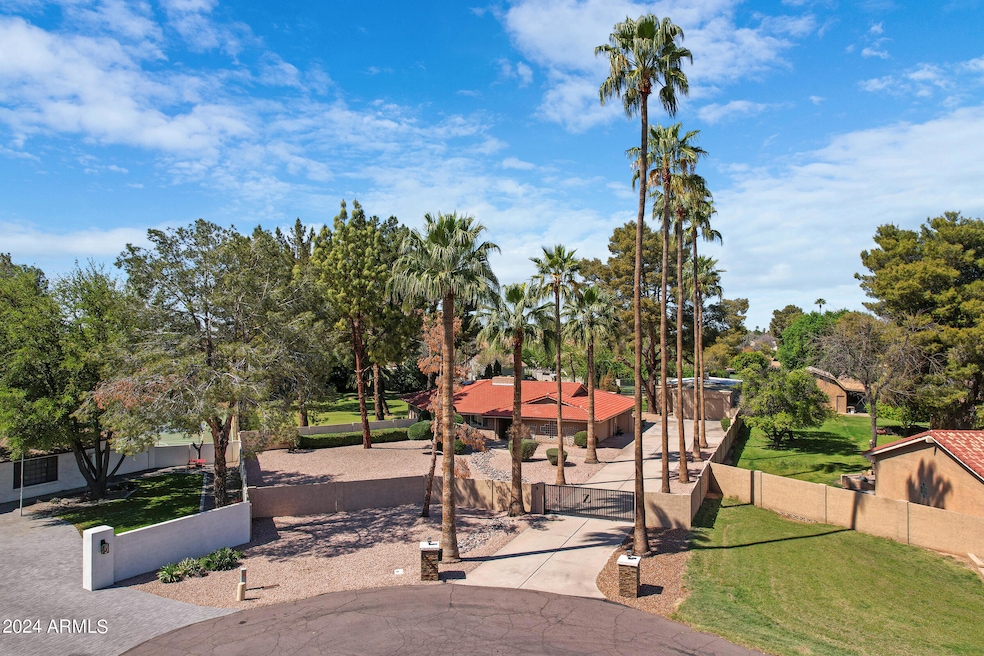 2632 W Loughlin Dr-66