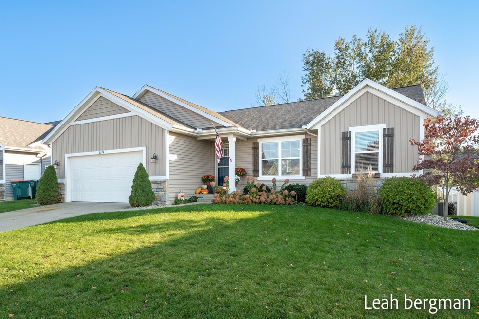 6184 balcom lane, Allendale , Mi-3