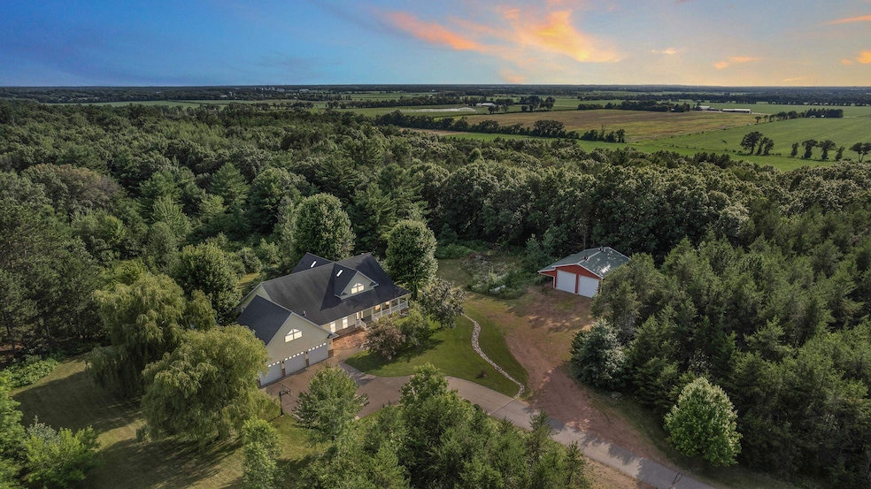 Under Contract $824,900