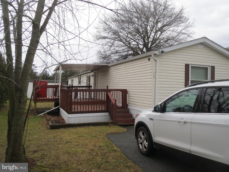 126 Concord Dr, Hereford, PA 18056 - photo 1