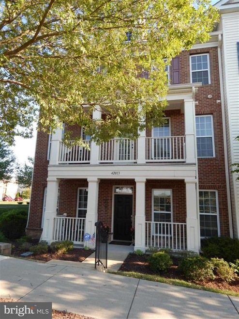 42013 Village Station Square unit 42013, Aldie, VA 20105 - photo 1