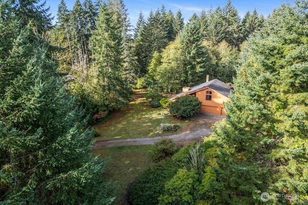 8727 Johnson Point Rd NE, Olympia, WA 98516 - photo 1