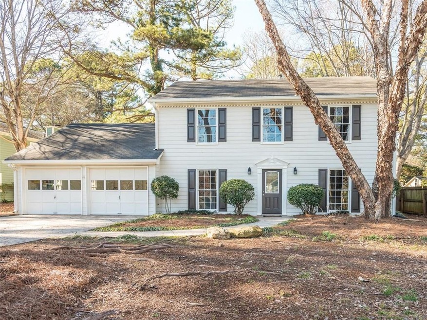 Wonderfully updated home in sought after Roswell c