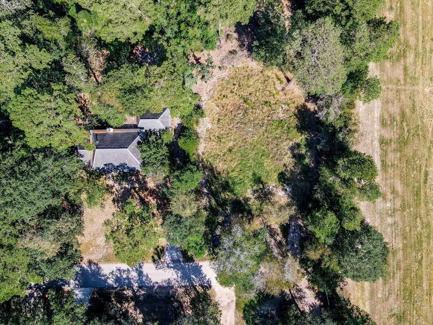 2423 Hickory Hollow Ln, Spring, TX 77386 - photo 1