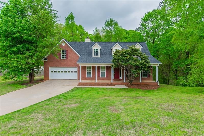 1033 Easy St, Winder, GA 30680 - photo 1