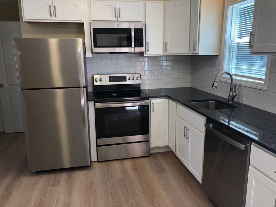 50 Biddle St unit 1, Springfield, MA 01129 - photo 1