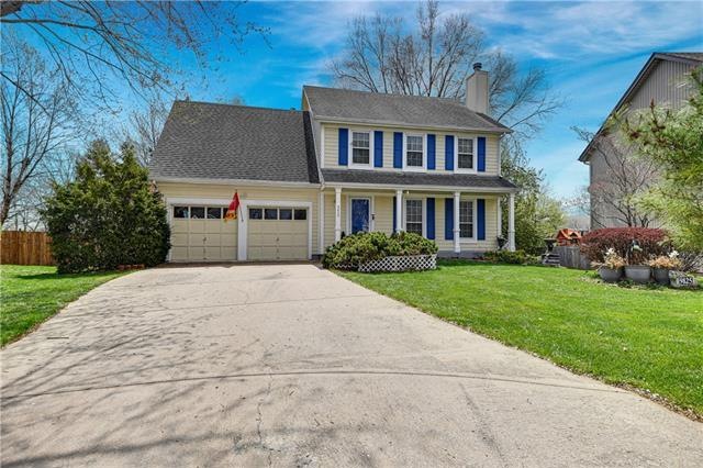 9825 W 50th Terrace, Shawnee, KS 66203 - photo 1