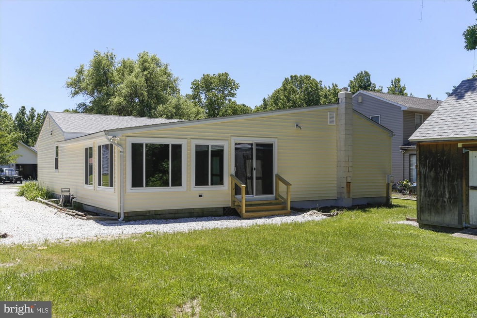 222 Maryland Rd, Stevensville, MD 21666 - photo 1