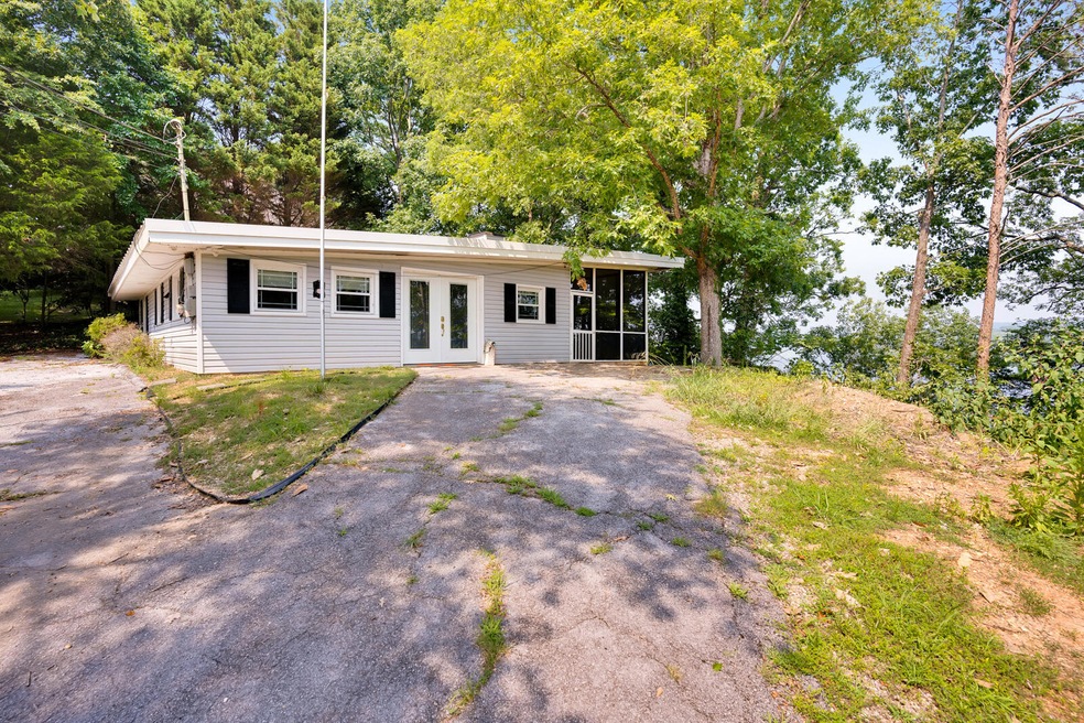9227 Rocky Point
