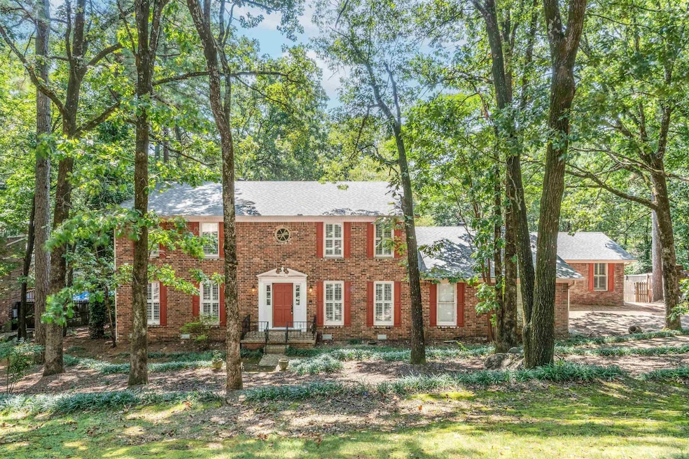 Under Contract $560,000