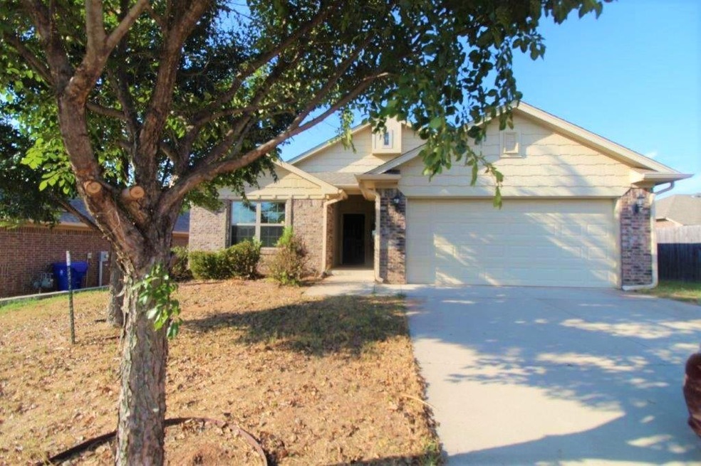 729 Accipiter St, Norman, OK 73072 - photo 1